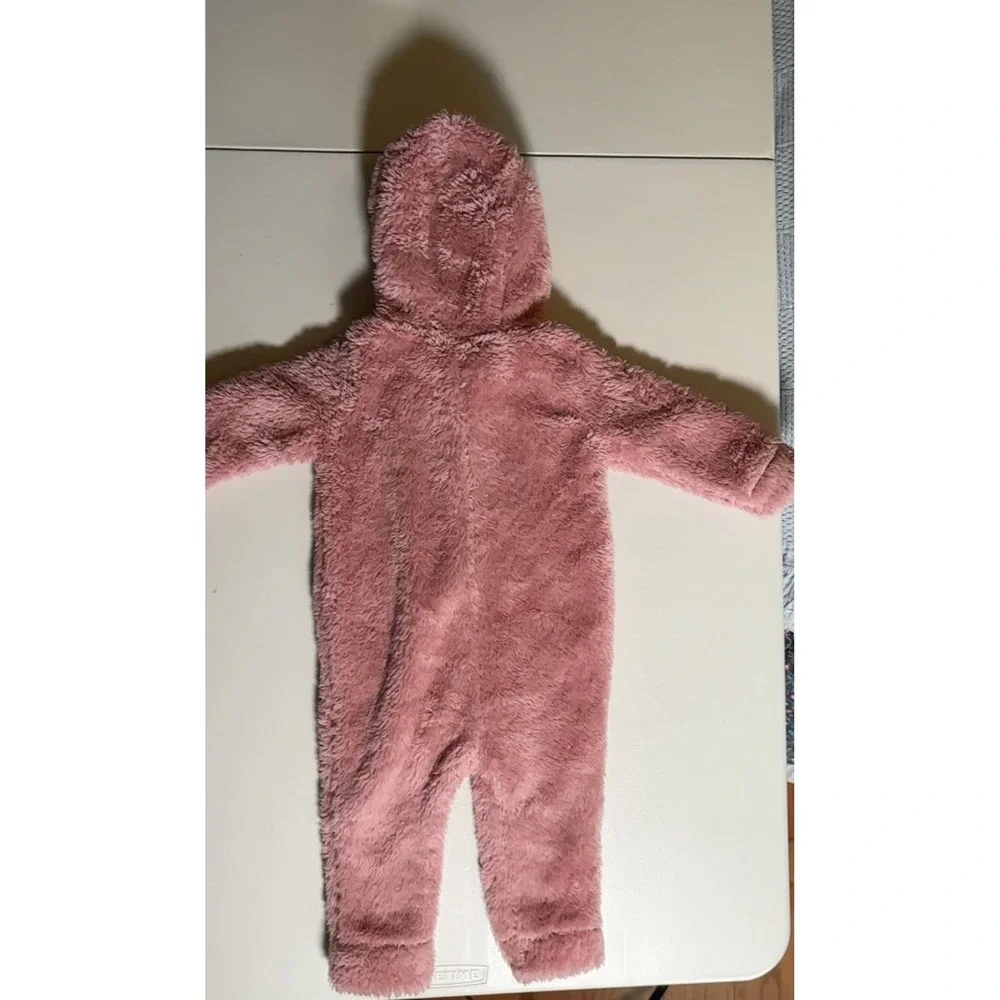 Old Navy Baby Girl Plush Faux Fur Hooded Jumpsuit Pink 6-12 Month Beautiful! EUC